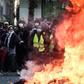 Paris : commerces saccagés, espaces publics dégradés, le maire hausse le ton