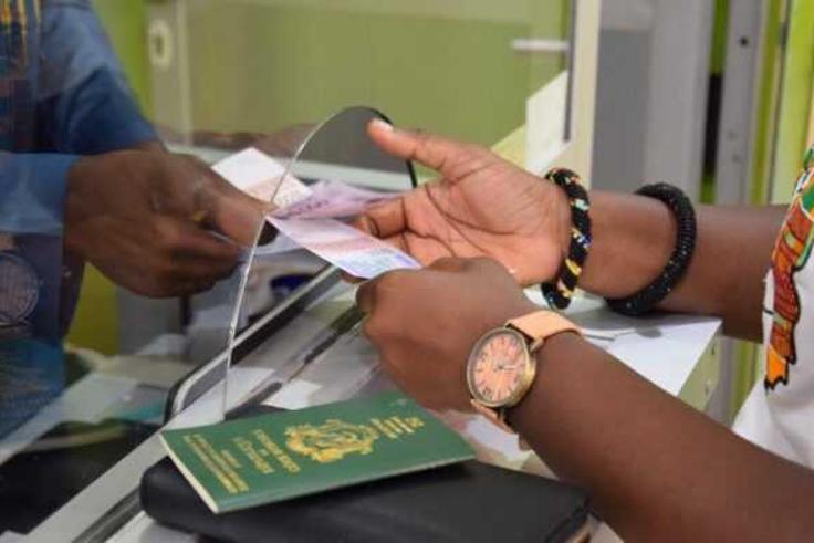 Diaspora sénégalaise : plus de 2 200 milliards FCFA transférés au pays en 2024