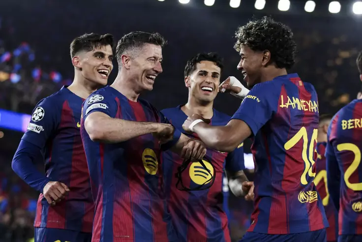 Ligue des champions : le FC Barcelone valide son ticket pour les quarts après un festival offensif
