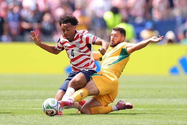 Mondial 2026 : les États-Unis dominent l’Australie et filent en 16e