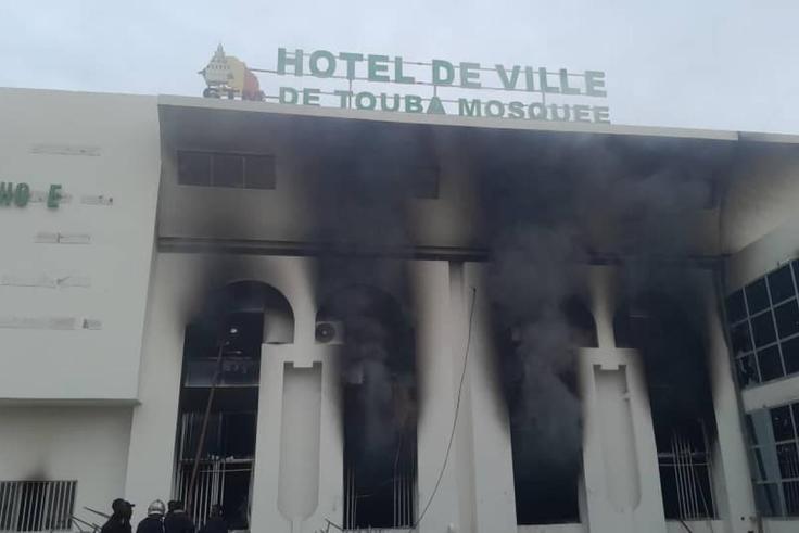 Touba : des millions de francs CFA de pertes après l’incendie à la mairie