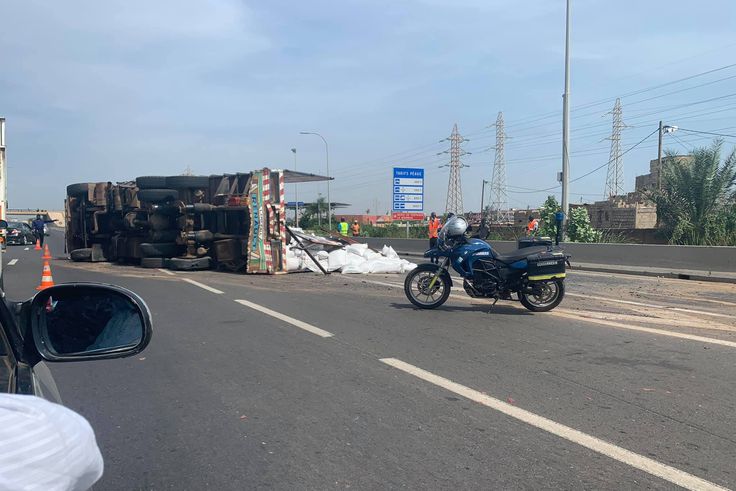 Camion de supporters des Lions renversé : le garçon décédé est le fils du propriétaire du camion