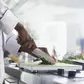 Privé de nourriture, le cuisinier de l’hôtel vole 1500 FCfa pour manger