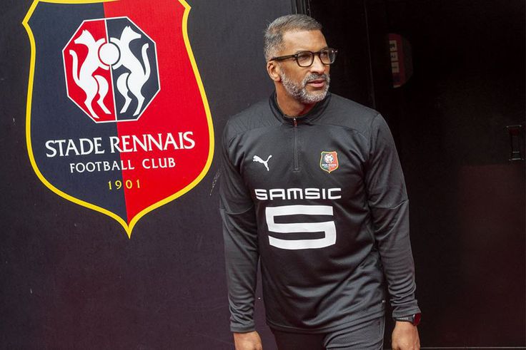 Un joueur de Habib Bèye prend un rouge et finit à l'hôpital