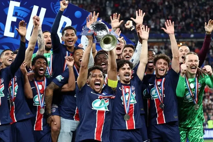 La coupe pour Paris
