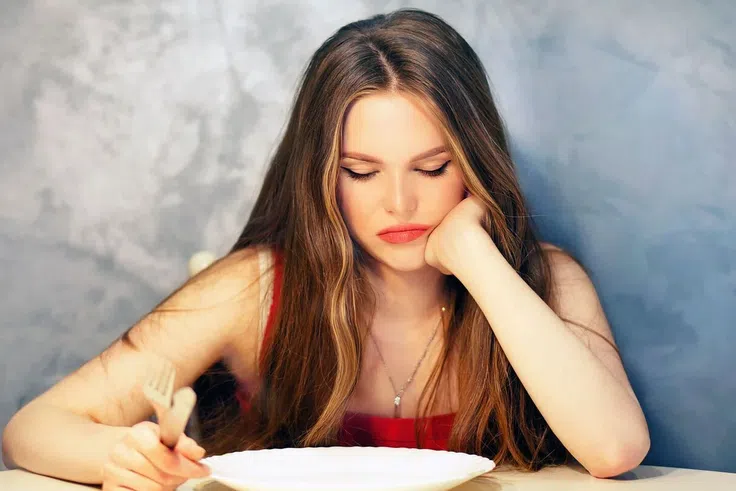 Sauter des repas : ce réflexe courant après les fêtes peut dérégler l’organisme