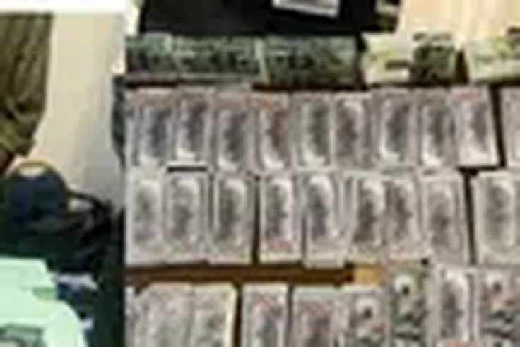 Keur Massar : une filature aboutit à la saisie de 500 millions de FCFA en faux billets