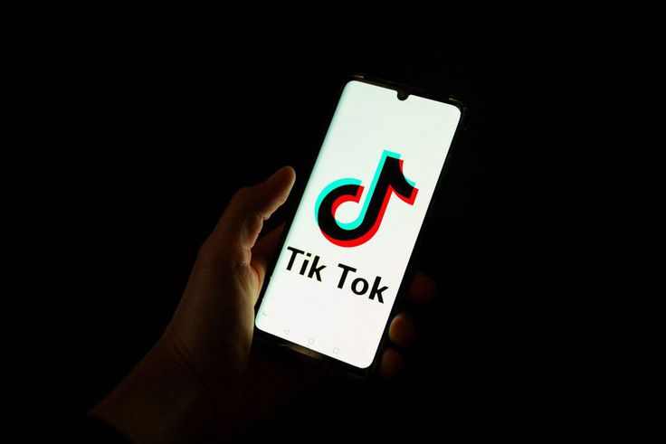 Guédiawaye : un boulanger écope six mois ferme pour des lives TikTok