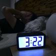 Pourquoi il faut arrêter de regarder l'heure dès vous vous réveillez la nuit,