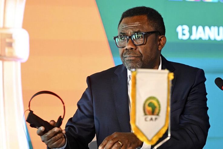 CAF : le secrétaire général claque la porte