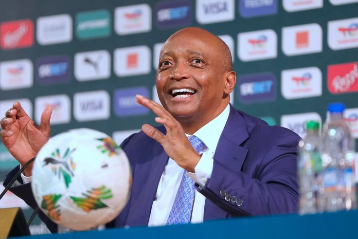 Motsepe aux Sénégalais : "On vous supporte, nous sommes avec vous"