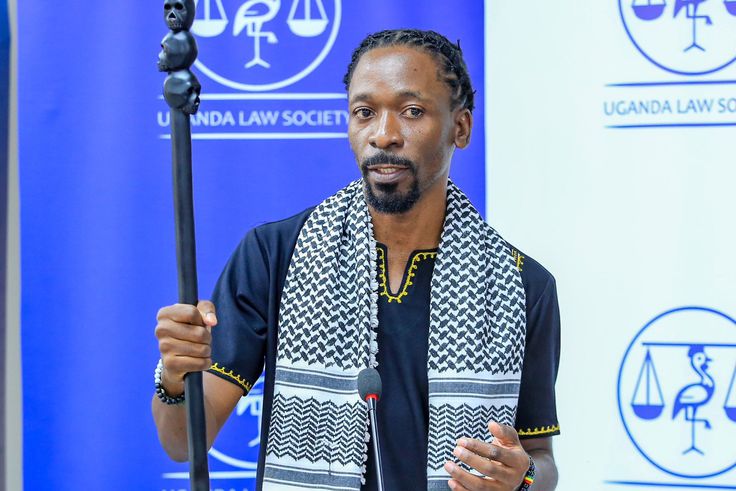 Lawyers challenge Museveni ban on police bond