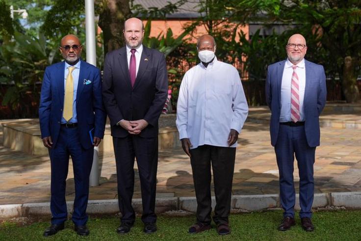 Museveni bids farewell to US ambassador William Popp