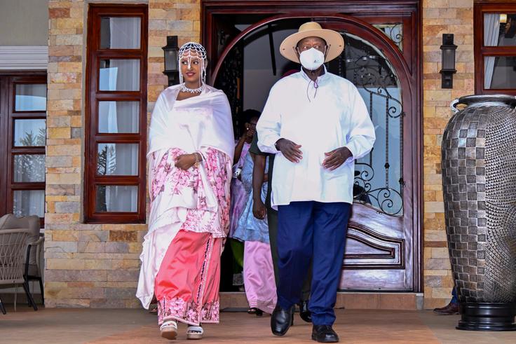 Museveni warns Ankole on commercialising marriage