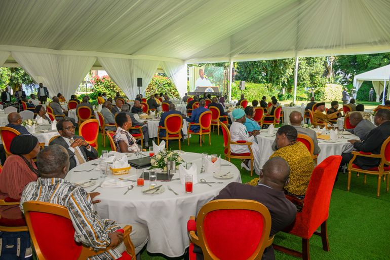 President Museveni hosted ministers to a luncheon to thank them for their service
