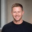 New study of 100 CEO reputation crises finds negative press can reshape google results for years