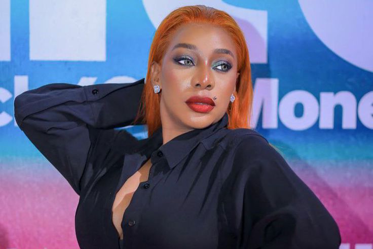 VIDEO: Bad Black tells Susan Makula she once lined up 4 Chinese men in a room