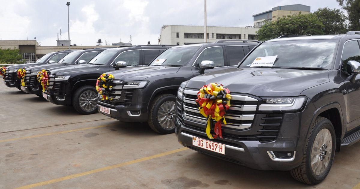 Kampala Launches Electric Buses, Sparking Taxi Operator Backlash — image 1