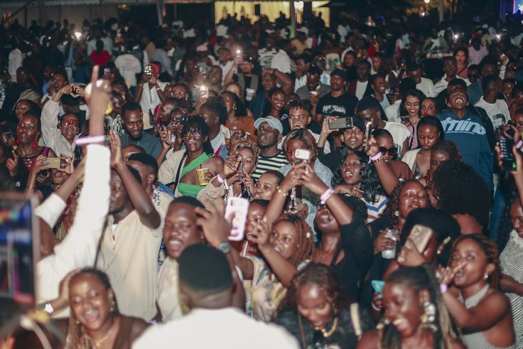 Johnnie Walker lands Blonde at Strictly Soul