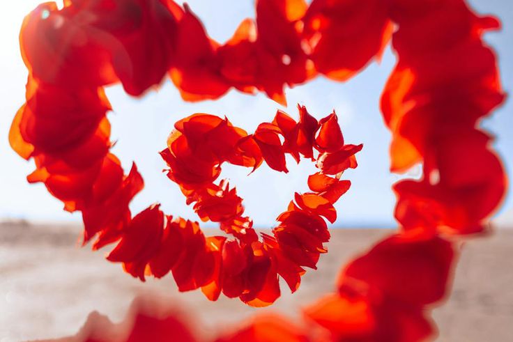 5 things women actually want for Valentine’s that men always get wrong