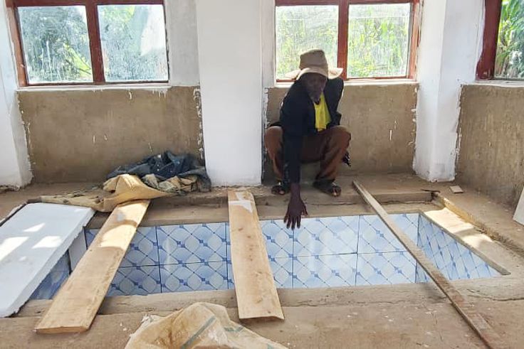 Kikuube elder builds own modern grave to avoid ‘poor burial’