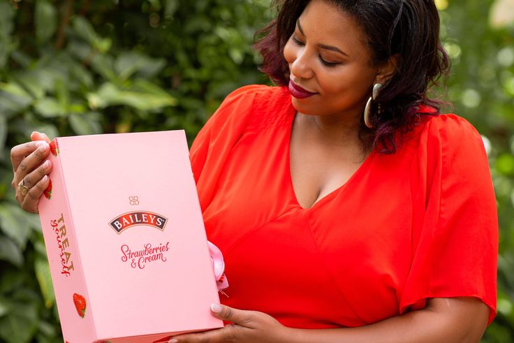 Mothers Day: Bailey's celebrates Ugandan mothers