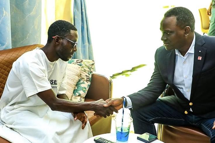 PHOTOS: Kin Kariisa visits Makona in hospital