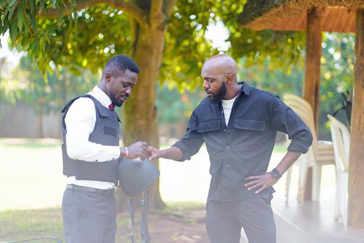 CNN’s Larry Madowo covers Bobi Wine campaign rally