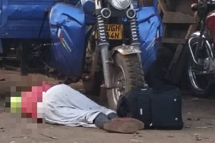 Just in: Suspected suicide bomber killed in Kalerwe Market