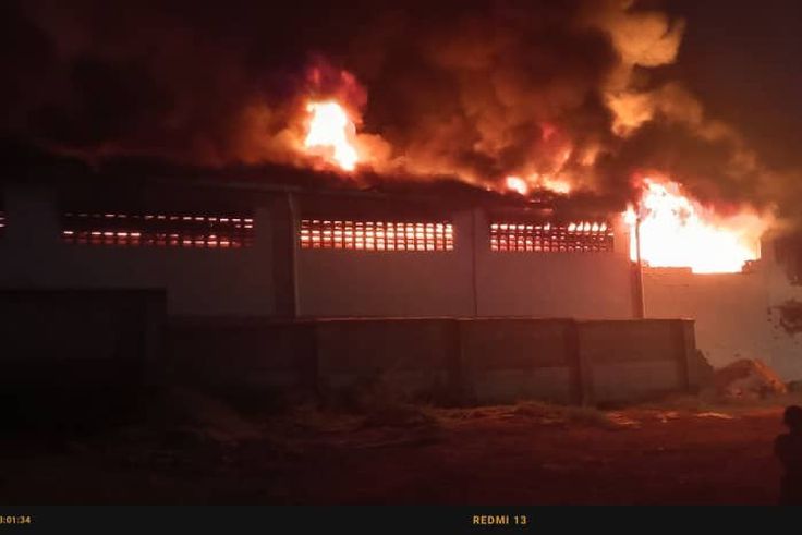 Fire guts Kiboko Enterprises warehouses in Makindye