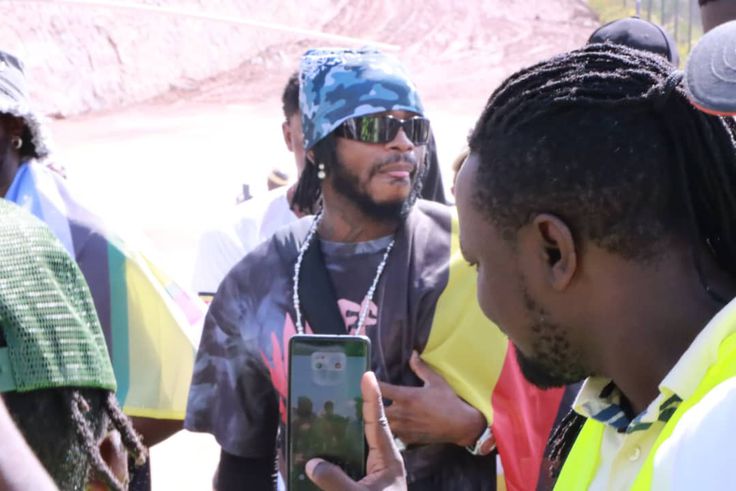 Diamond tips Ugandan artists to reject free gigs