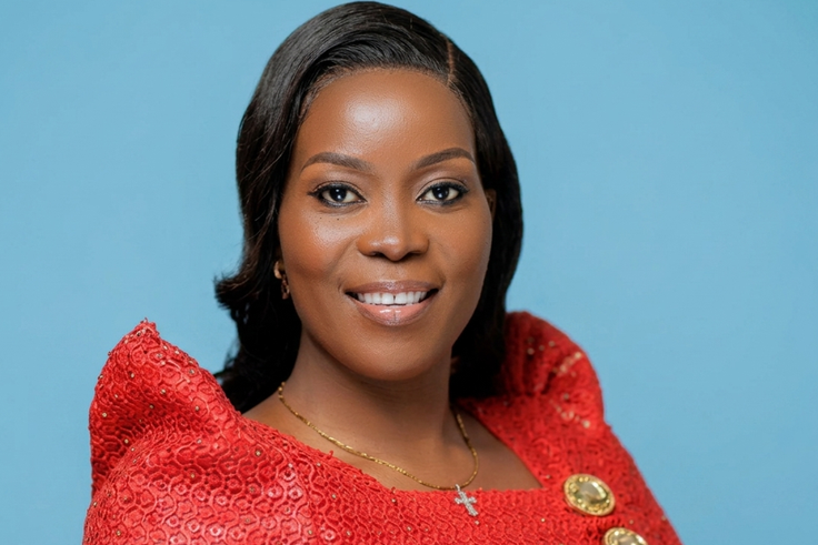 NUP hands Kalangala woman MP flag to Irene Nampala, sister of late legislator Nakimuli