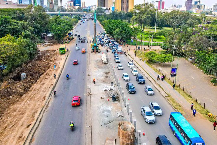 Viaduct being constructed along Kenyatta Avenue