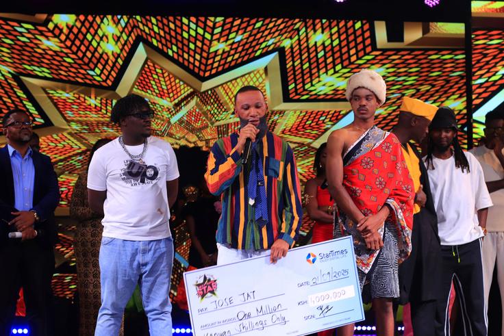 Winner Jose Jay after winning Sh1 million with other finalists