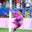 Orlando Gill: The Paraguay goalkeeper standing between France and the quarter-finals