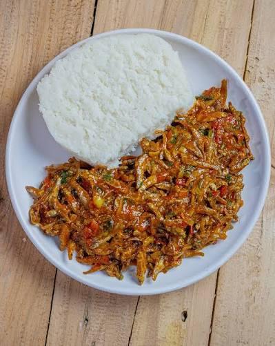 Omena (silver cyprinid) is best paired with ugali, sukuma wiki (collard greens), and kachumbari (Image: Files)
