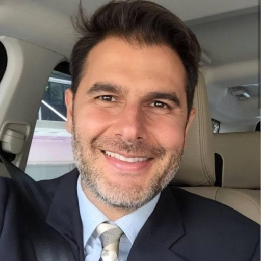 Dr Manuel Godsin
