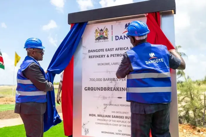President William Ruto with Aliko Dangote during the groundbreaking ceremony on Wednesday,September 30.(Image: PCS)