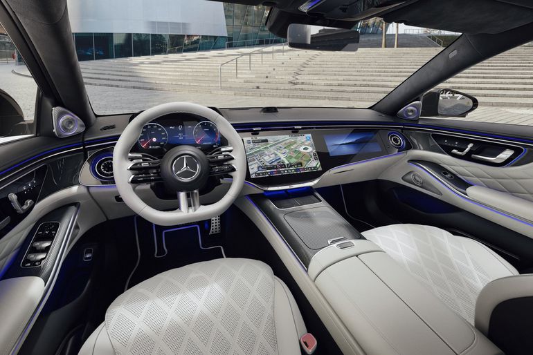 New, updated Mercedes-Benz S-Class interior