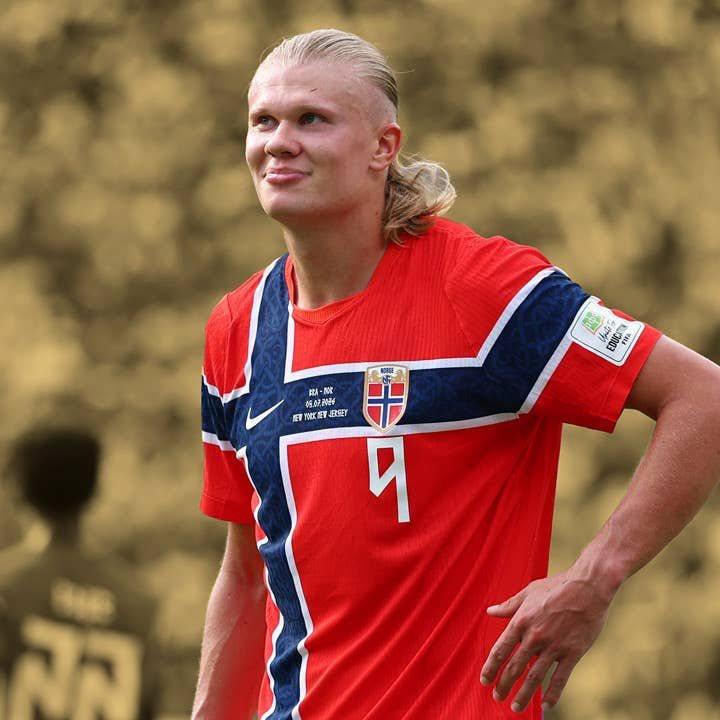 Haaland has scored 7 goals in just 4 tournament appearances, putting him level with Kylian Mbappé and just one behind Lionel Messi in the Golden Boot category (Image: Files)