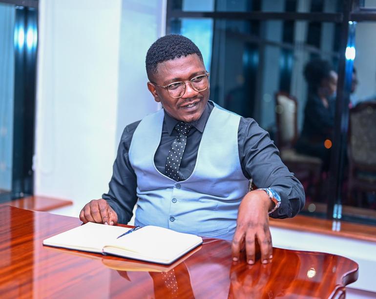 Youth PS Fikirini Jacobs