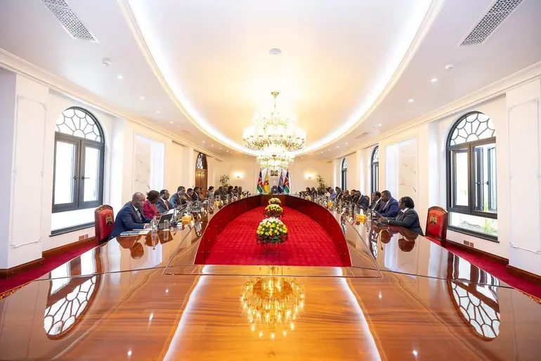 An image of cabinet meeting