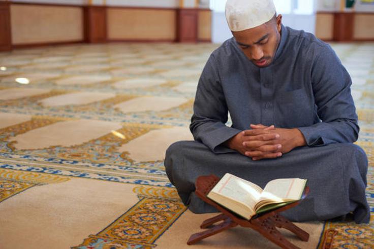 Significance of the Kanzu in spiritual and social life among Muslims