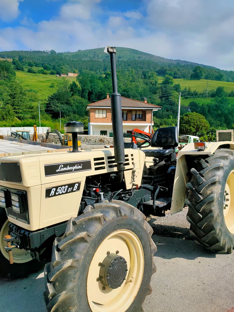 Lamborghini tractor