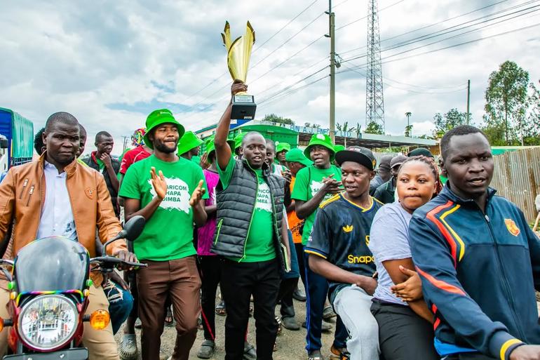 Safaricom Chapa Dimba 2026 Champions Awendo Academy receive a hero’s welcome as they brought the trophy home, with the community coming out to celebrate their big win (Image: Files)