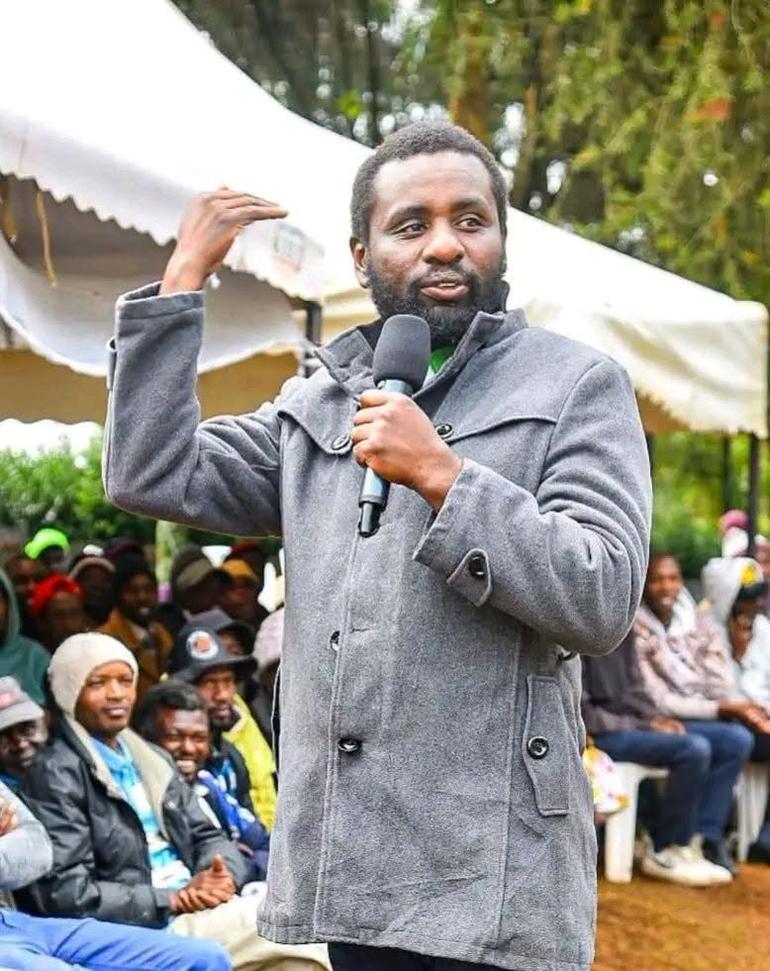 Sammy Kamau Ngotho works up the crowd in the run up to the July 2026 by-elections in Ol Kalou Constituency (Image: Files)