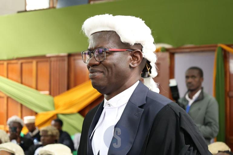 Chief Government Pathologist Johansen Oduor during his admission to the bar ceremony (Image: Files)