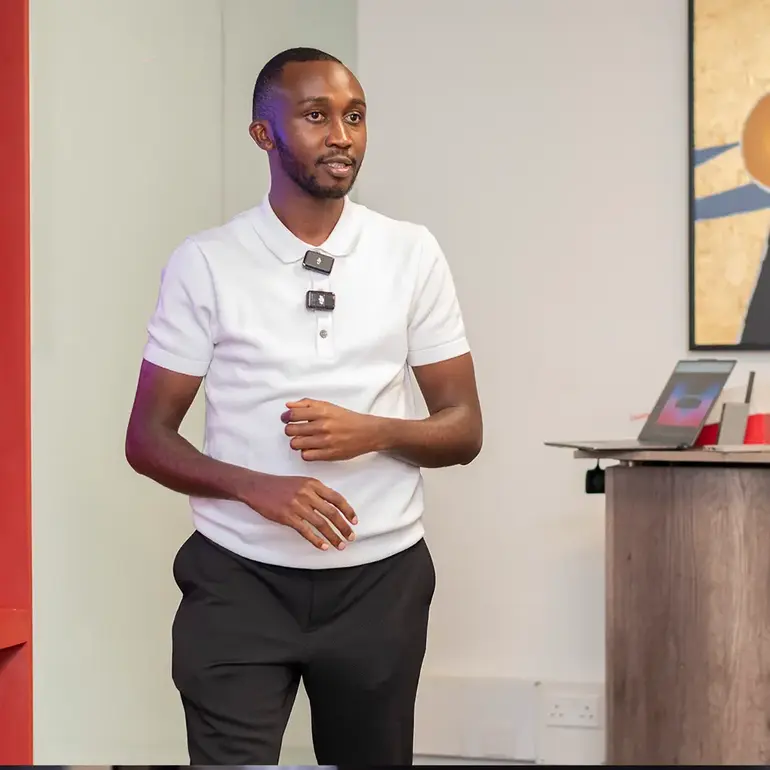 Elvis Warutumo Gitau (commonly known as Elvis W.) is a prominent Kenyan digital entrepreneur, educator, and AI productivity coach (Image: Files)