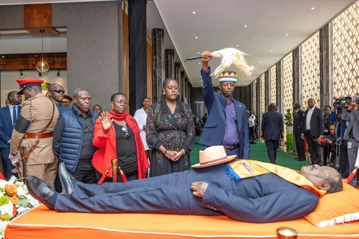 Members of the Odinga family pay their respects to former Prime Minister of the Republic of Kenya, the late Raila Odinga