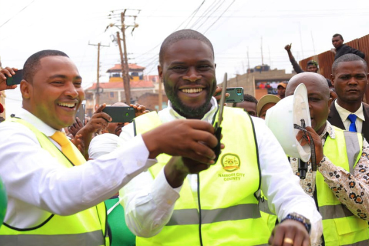 Nairobi Governor Johnson Sakaja with Deonysias Mwangi Waithira, the MCA for Githurai Ward
